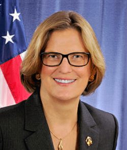 Kathryn Sullivan, Accenture