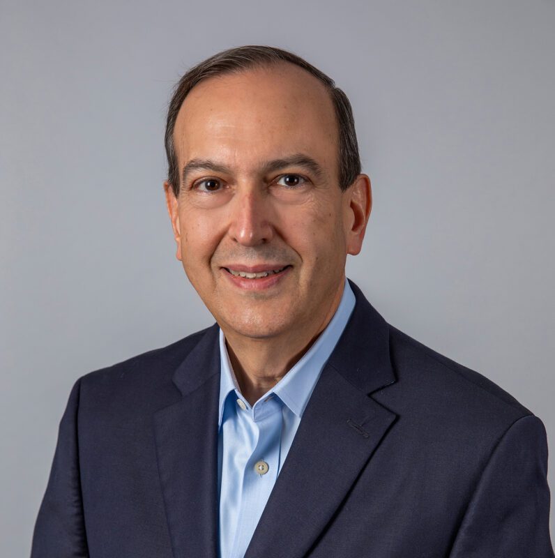 Carl Uchello
